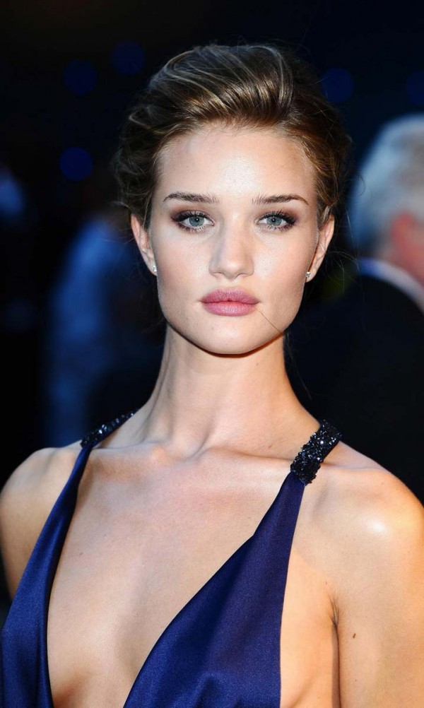 Rosie Huntington-Whiteley braless cleavage