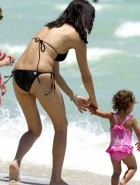 Adriana Lima bikini candidas