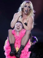 Britney Spears hot at stage