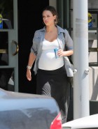 Jessica Alba pregnant pokies