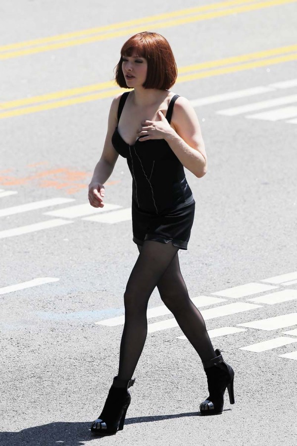 Amanda Seyfried sexy on the set Amanda Seyfried sexy on the set