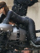 Anne Hathaway hot Catwoman
