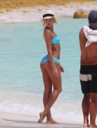Candice Swanepoel bikini candid