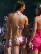 Gisele Bundchen bikini booty