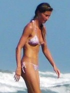 Gisele Bundchen bikini booty