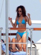 Rihanna bikini drunk