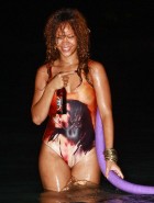 Rihanna sexy swimsuit