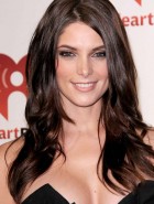 Ashley Greene cleavage