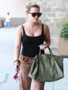 Hilary Duff pregnant hotness