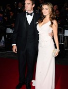 Kelly Brook cleavage