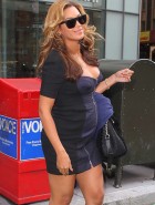 Beyonce pregnant