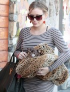 Hilary Duff tight dress