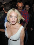 Lindsay Lohan upskirt cleavage