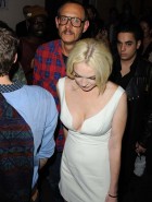 Lindsay Lohan upskirt cleavage