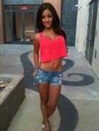 Melanie Iglesias twitter pics