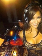 Melanie Iglesias boobs