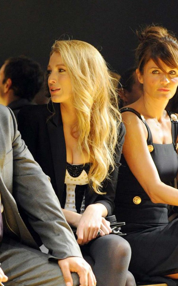 Blake Lively pushed up cleavage