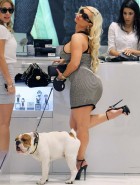 CoCo dog walking