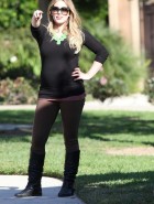 Hilary Duff pregnant profile