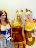 Lucy Pinder twitpics