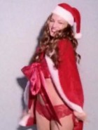 Kelly Brook xmas striptease