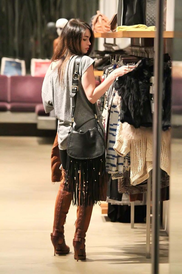 Megan Fox christmas shopping