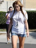 Miley Cyrus braless