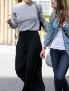 Jessica Biel braless