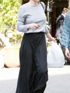 Jessica Biel braless