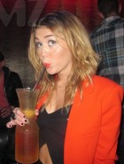 Miley Cyrus licking black penis