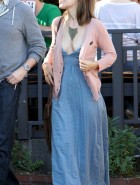 Olivia Wilde braless cleavage