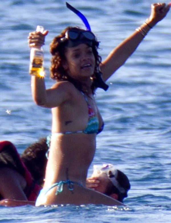 Rihanna bikini booty