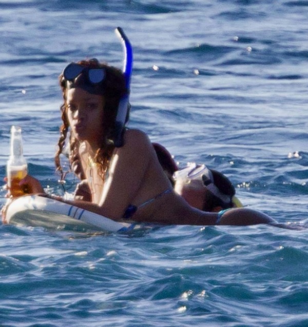 Rihanna bikini booty