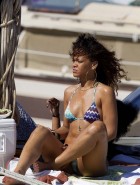 Rihanna bikini booty