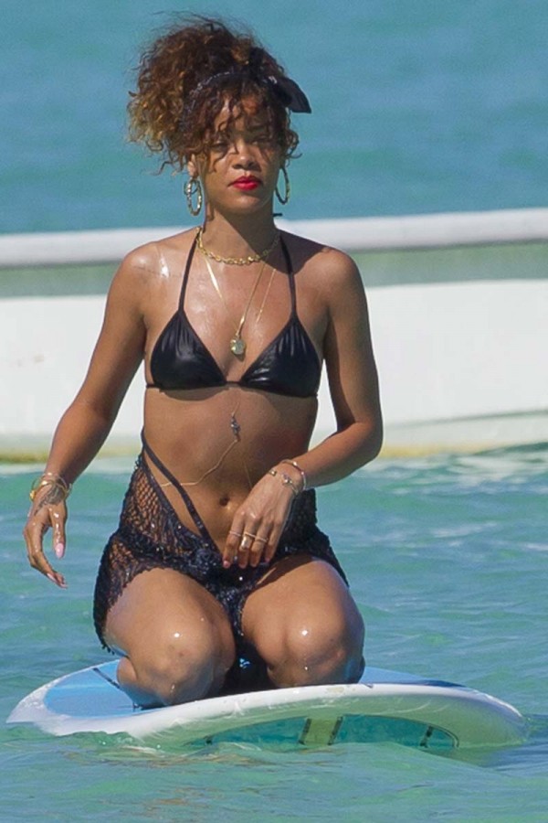 Rihanna thong bikini Rihanna thong bikini