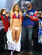 Maria Menounos bikini extra Maria Menounos bikini extra