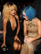 Rihanna sideboob