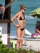 Doutzen Kroes bikini