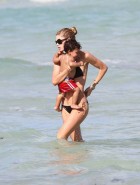 Doutzen Kroes bikini