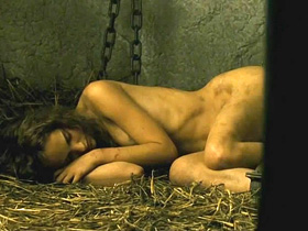 Natalie Portman nude