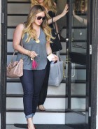 Hilary Duff busty milf