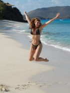 Kelly Brook bikini beach
