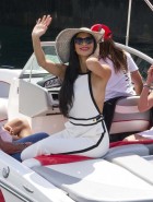 Nicole Scherzinger sideboob