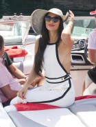 Nicole Scherzinger sideboob