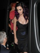 Katy Perry cleavy