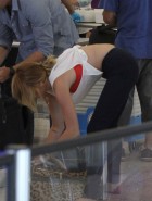Miley Cyrus engaged