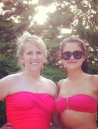 Selena Gomez bikini twitpic