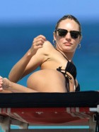 Candice Swanepoel bikini-miami