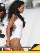 Rihanna parasailing