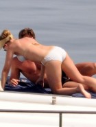 Scarlett Johansson bikini